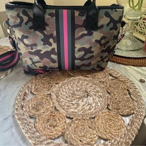 prenelove tote bag camo